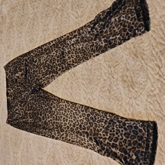 Pam & Gela Woman's Leopard Print Pull Up Pants With Side Slits, Size: M - Picture 2 of 12